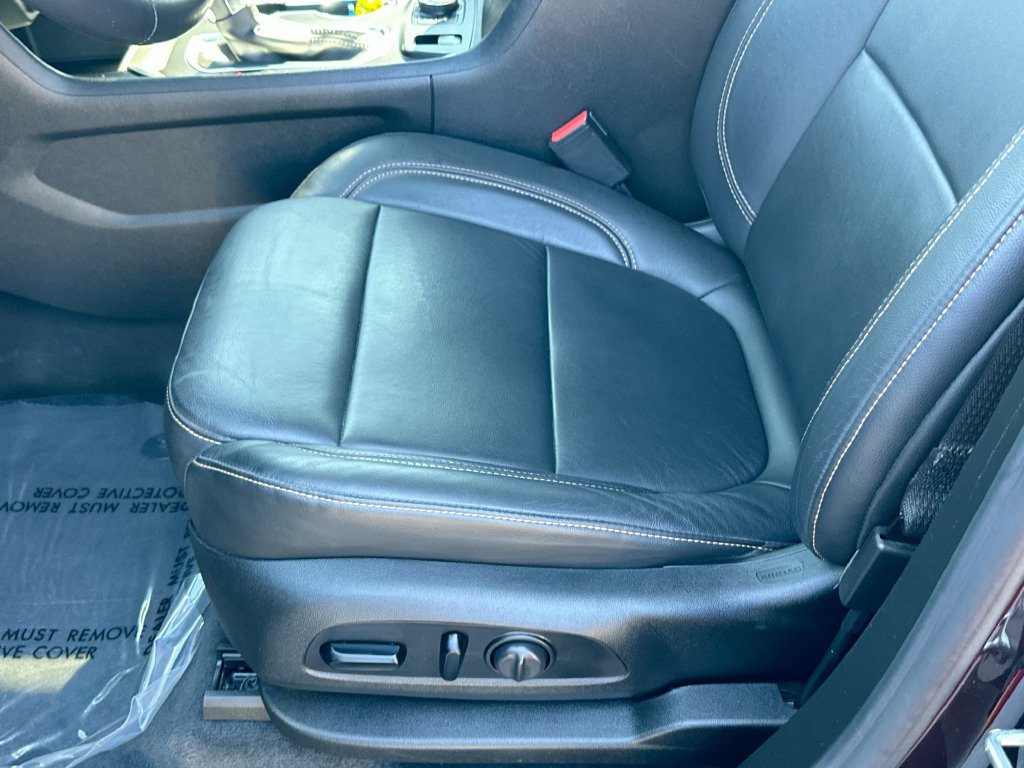 Certified 2021 Chevrolet Traverse LT w/ LT Premium Package FWD image 19