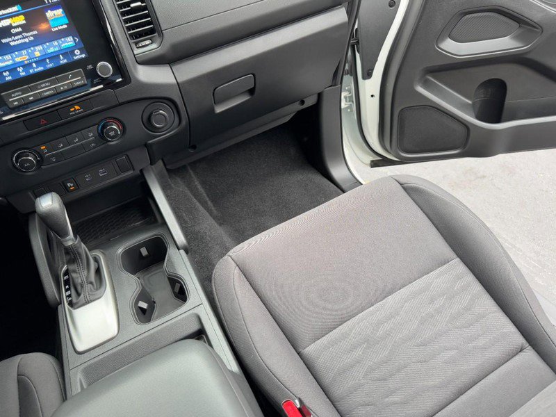 Used 2022 Nissan Frontier S w/ Technology Package image 15