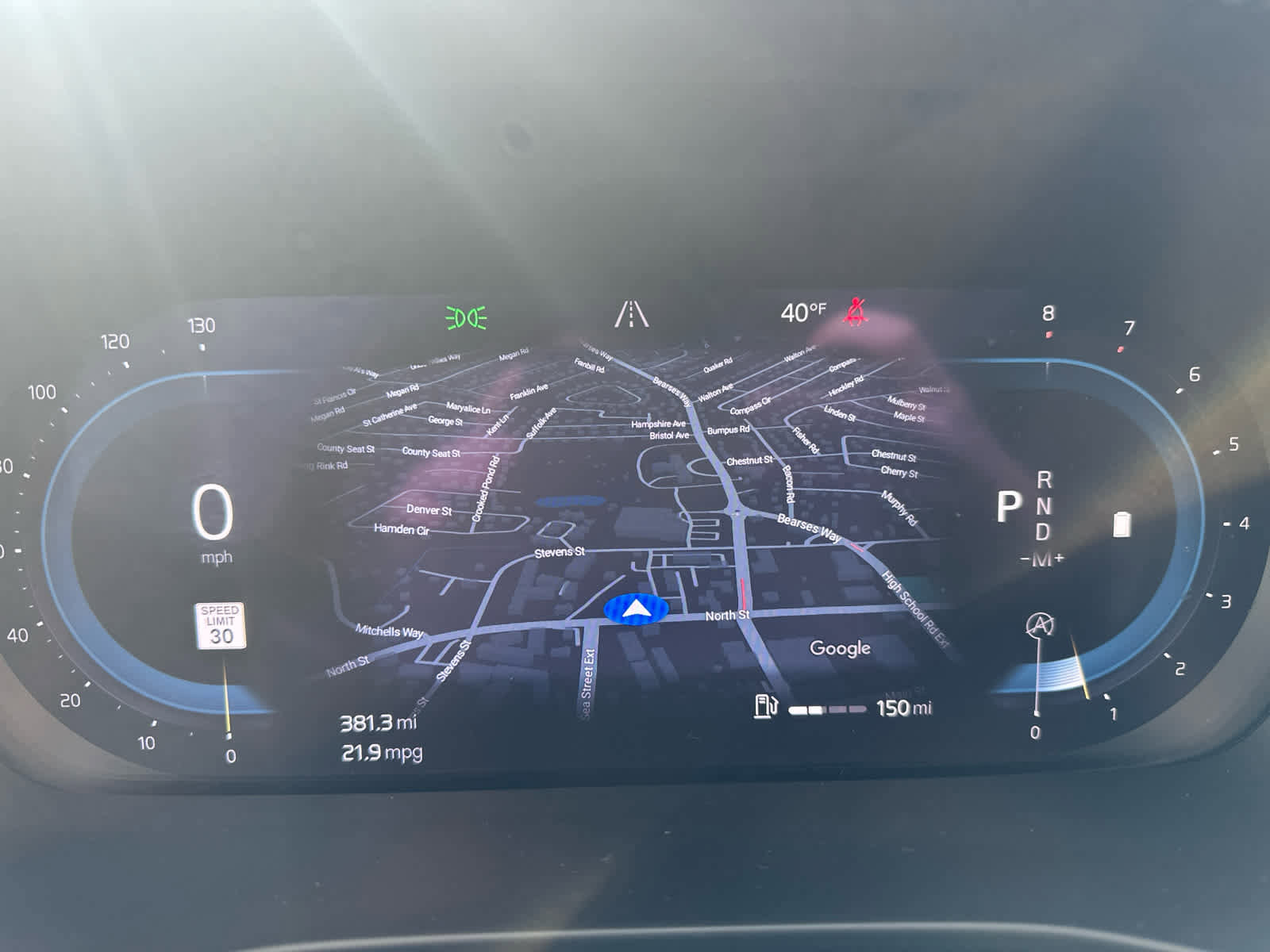 Used 2023 Volvo XC40 B5 Plus w/ Protection Package Premier image 19