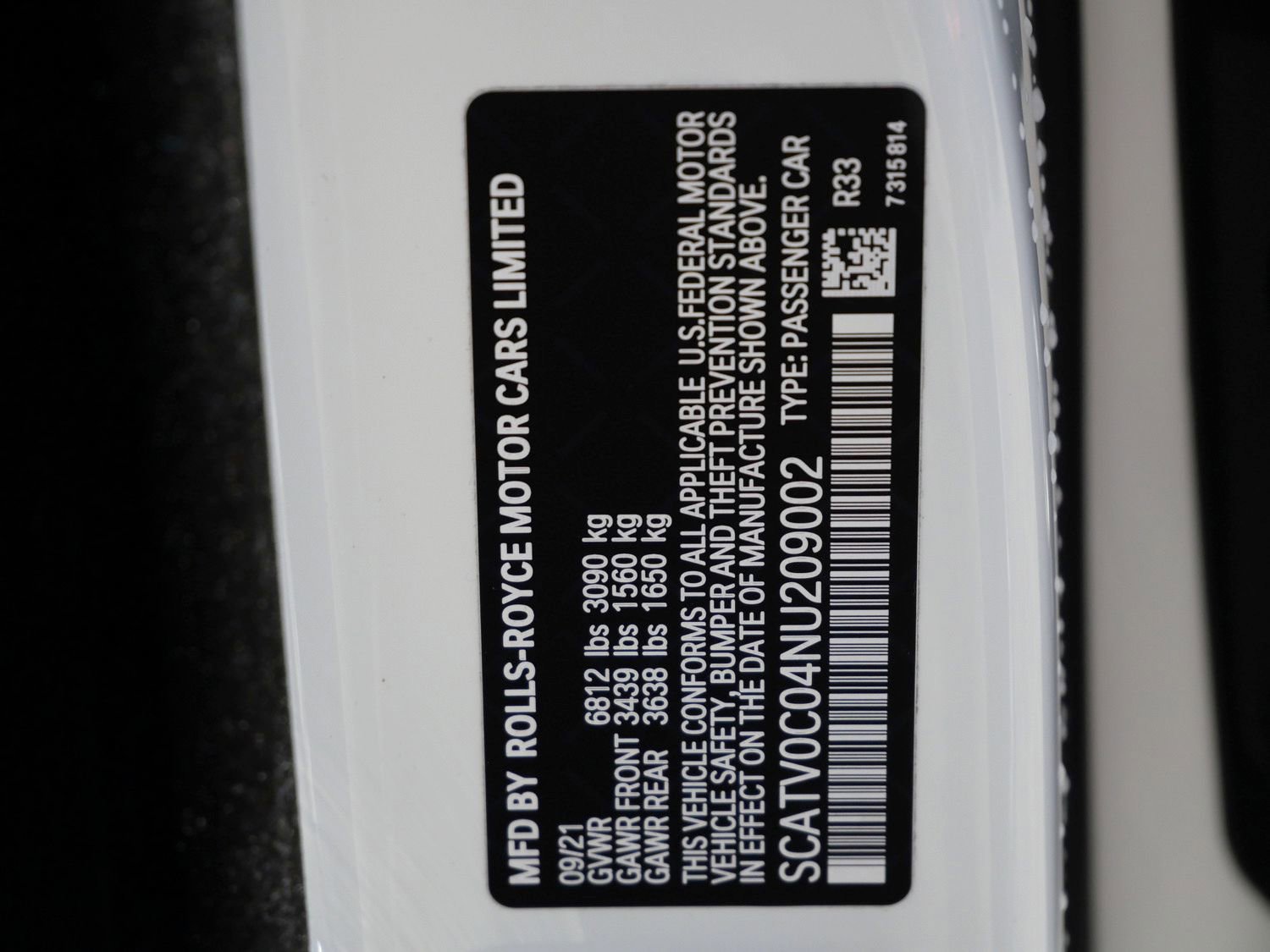 Used 2022 Rolls-Royce Ghost w/ Ghost Package image 33