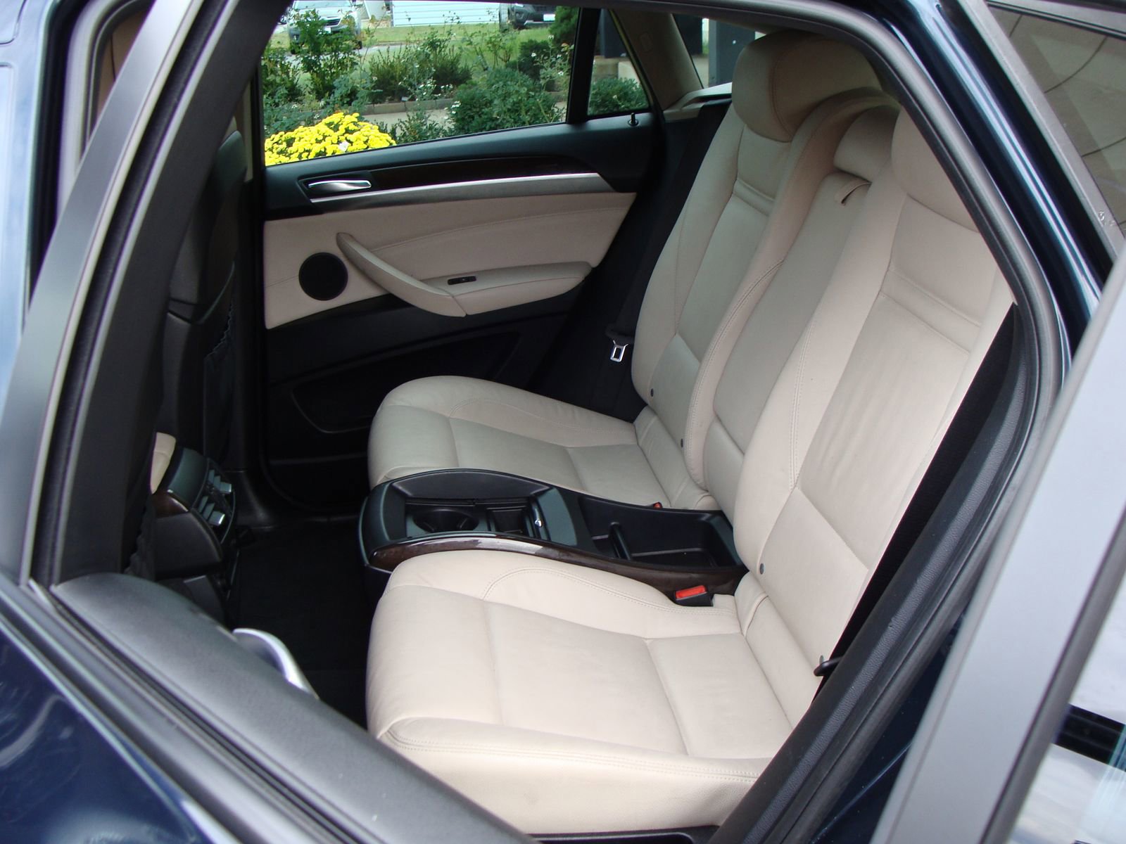 Used 2014 BMW X6 xDrive35i image 8