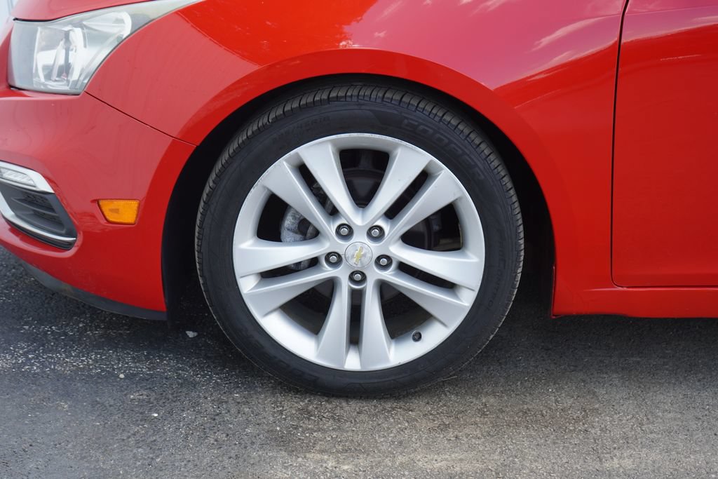 Used 2016 Chevrolet Cruze LTZ FWD image 6