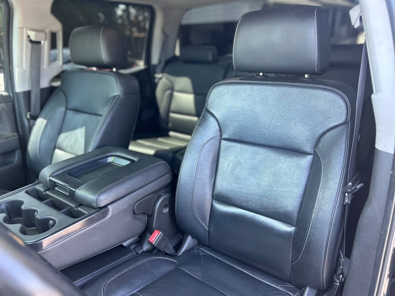 Used 2018 Chevrolet Silverado 1500 LT w/ All Star Edition AWD/4WD image 14