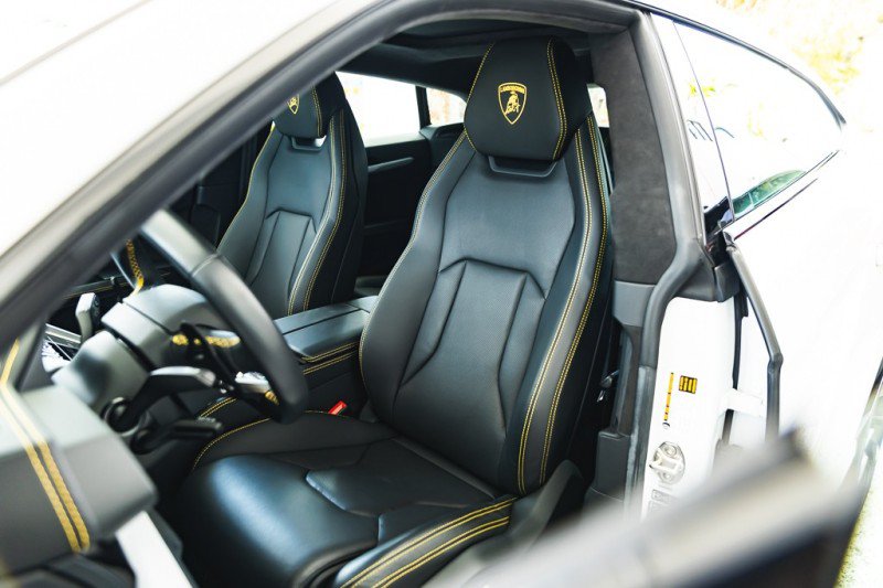 Used 2024 Lamborghini Urus S AWD/4WD image 27