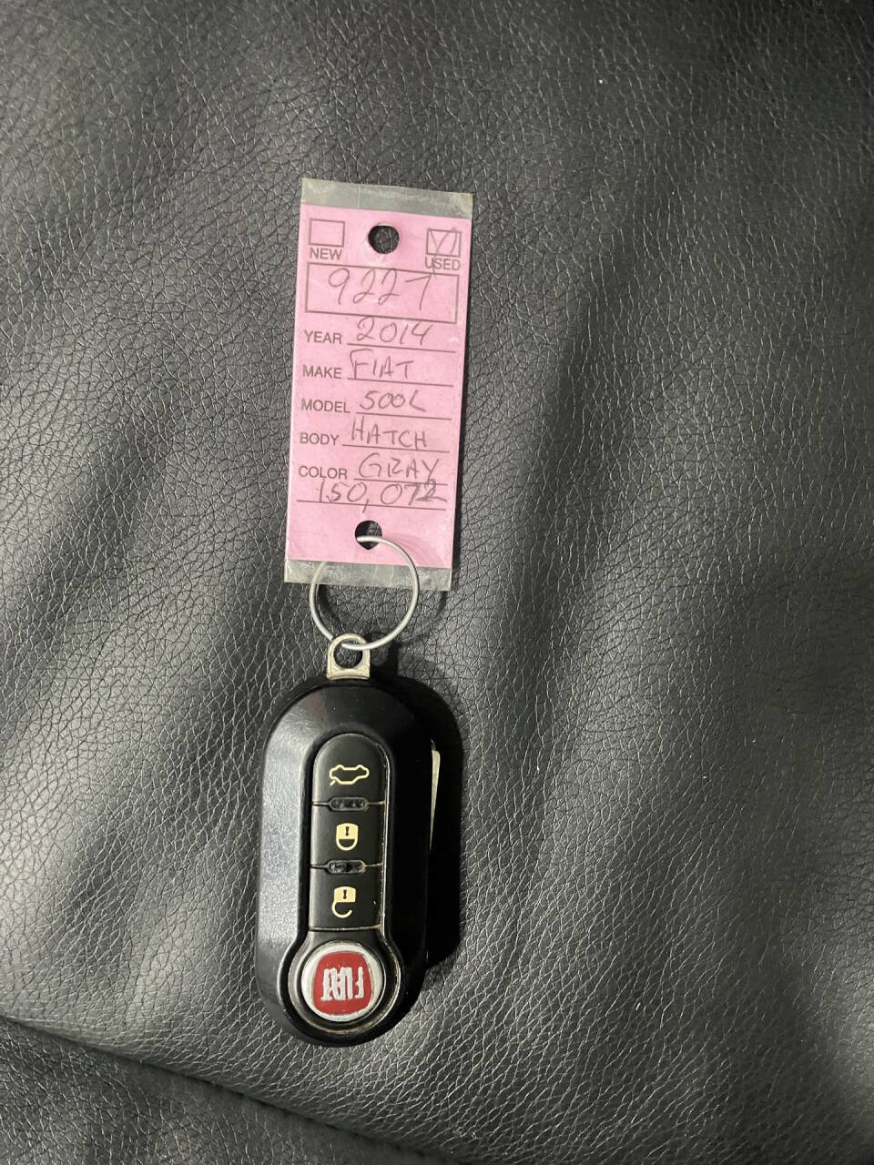 Used 2014 FIAT 500L Lounge FWD image 34