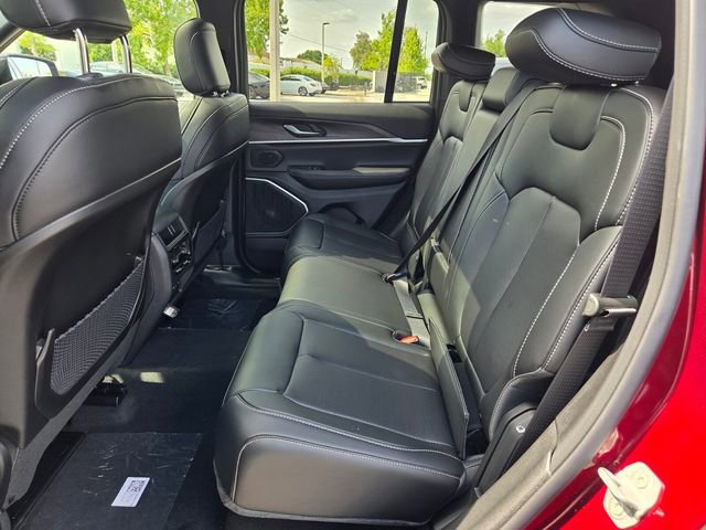 New 2026 Jeep Grand Cherokee Limited AWD/4WD image 6