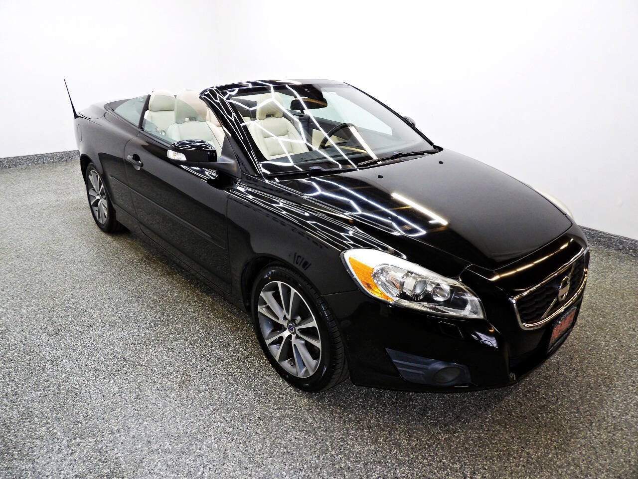 Used 2013 Volvo C70 T5 image 7
