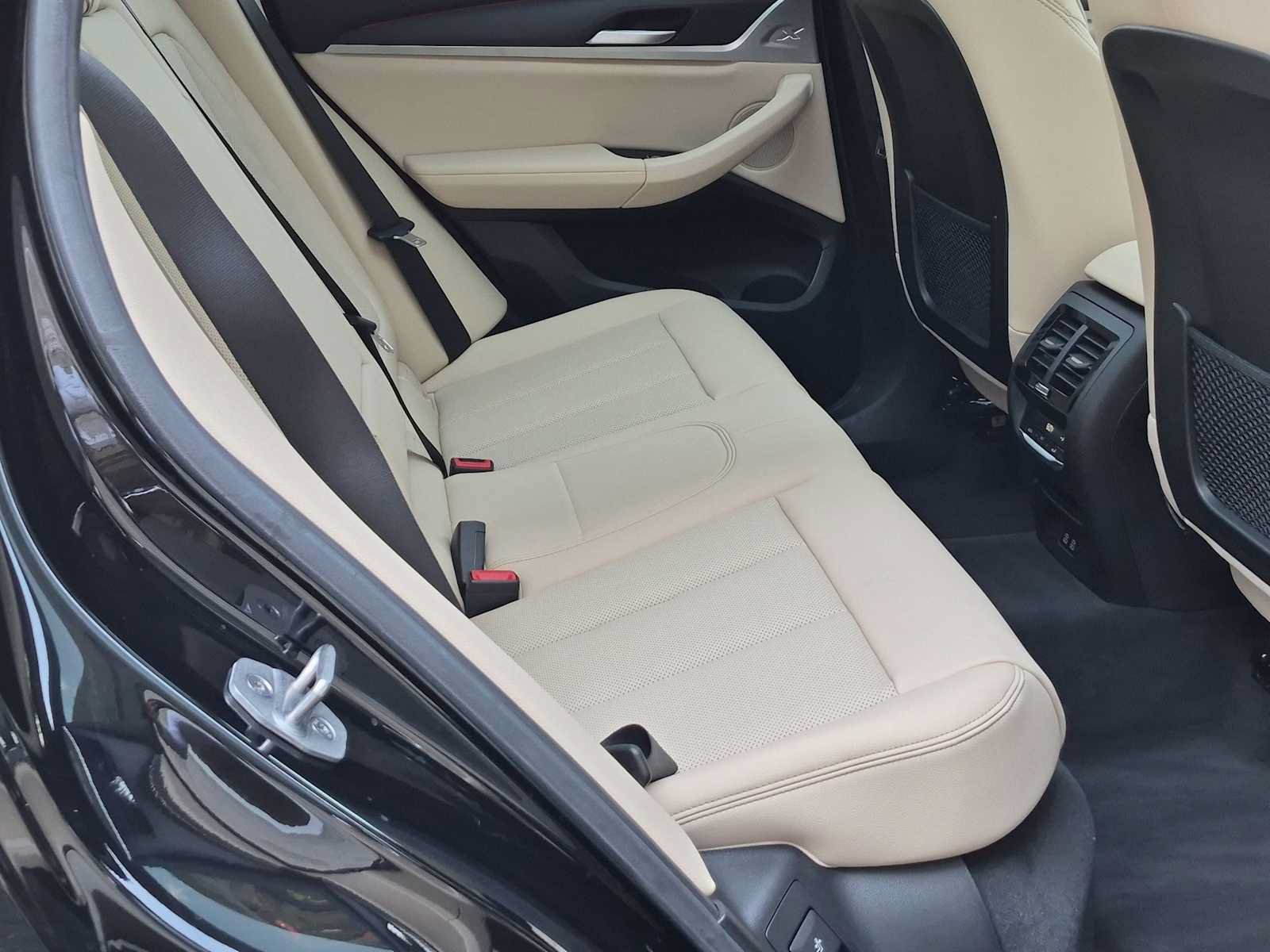 Used 2024 BMW X3 xDrive30i w/ Premium Package AWD/4WD image 22