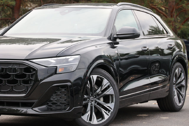 New 2026 Audi Q8 Prestige AWD/4WD image 16