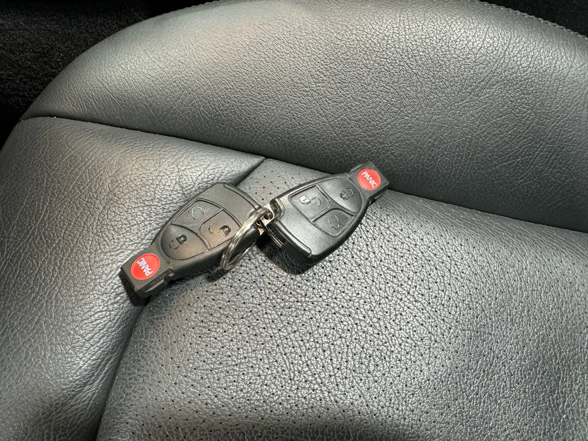 Used 2005 Mercedes-Benz CLK 320 Cabriolet image 73