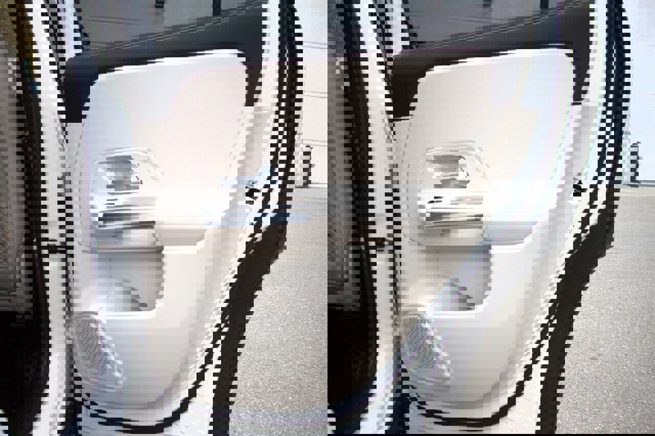 Used 2023 Mercedes-Benz GLA 250 4MATIC image 16