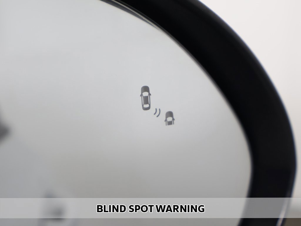 Used 2018 Kia Optima EX w/ Premium Package image 4