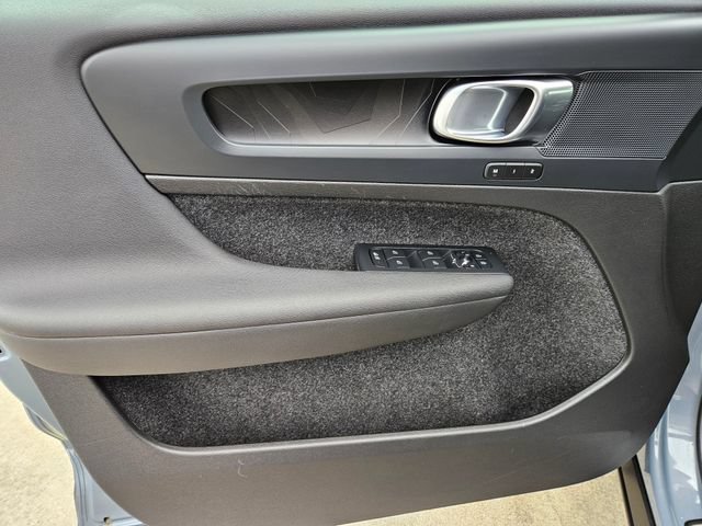 Certified 2023 Volvo XC40 Recharge Plus w/ Protection Package Premier AWD/4WD image 20