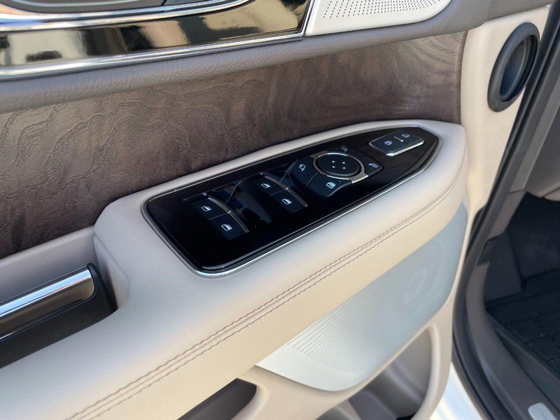 Certified 2023 Lincoln Navigator L Reserve image 19