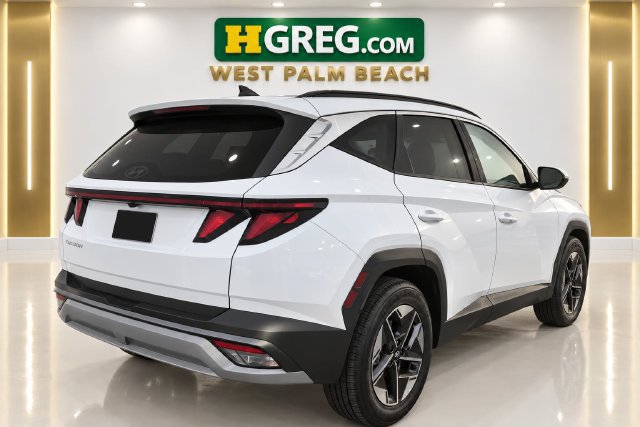 Used 2026 Hyundai Tucson SEL Plus FWD image 6
