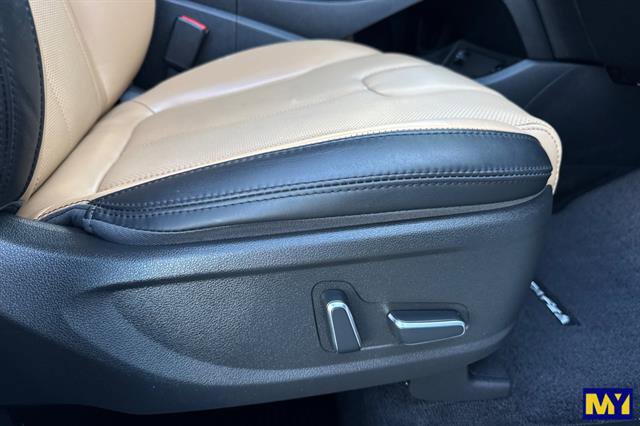 Used 2023 Hyundai Santa Fe Calligraphy image 21