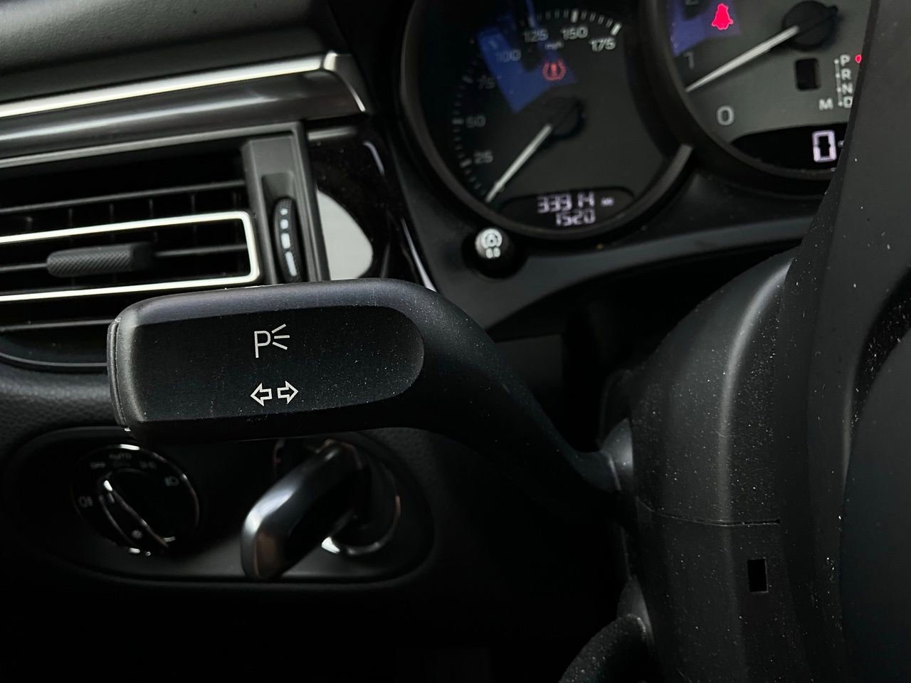 Used 2022 Porsche Macan S image 39