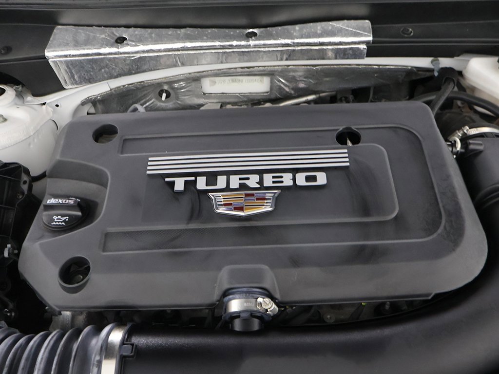 Used 2022 Cadillac XT4 Premium Luxury w/ Enhanced Visibility Package image 24