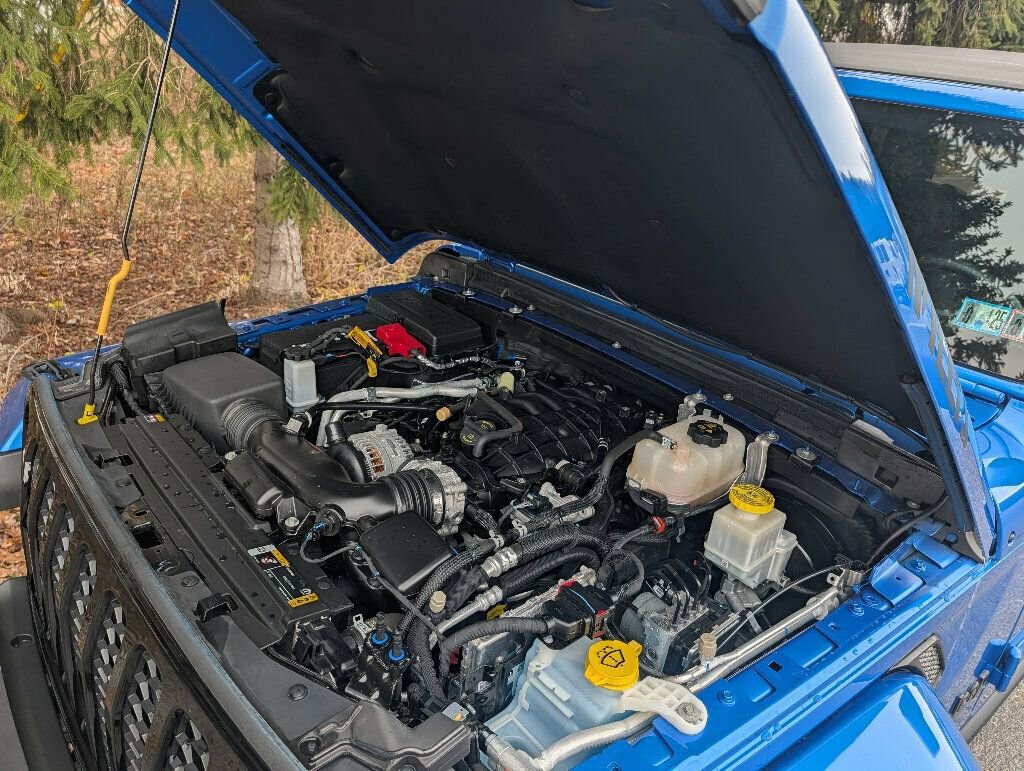 Used 2022 Jeep Gladiator Sport image 31