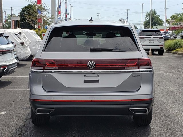 New 2026 Volkswagen Atlas SE image 4