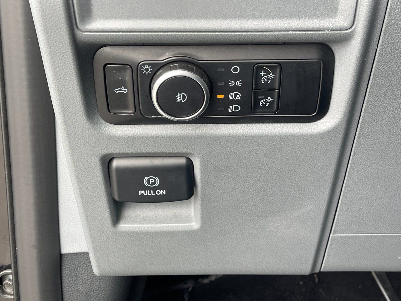 Used 2024 Ford F150 XLT image 29