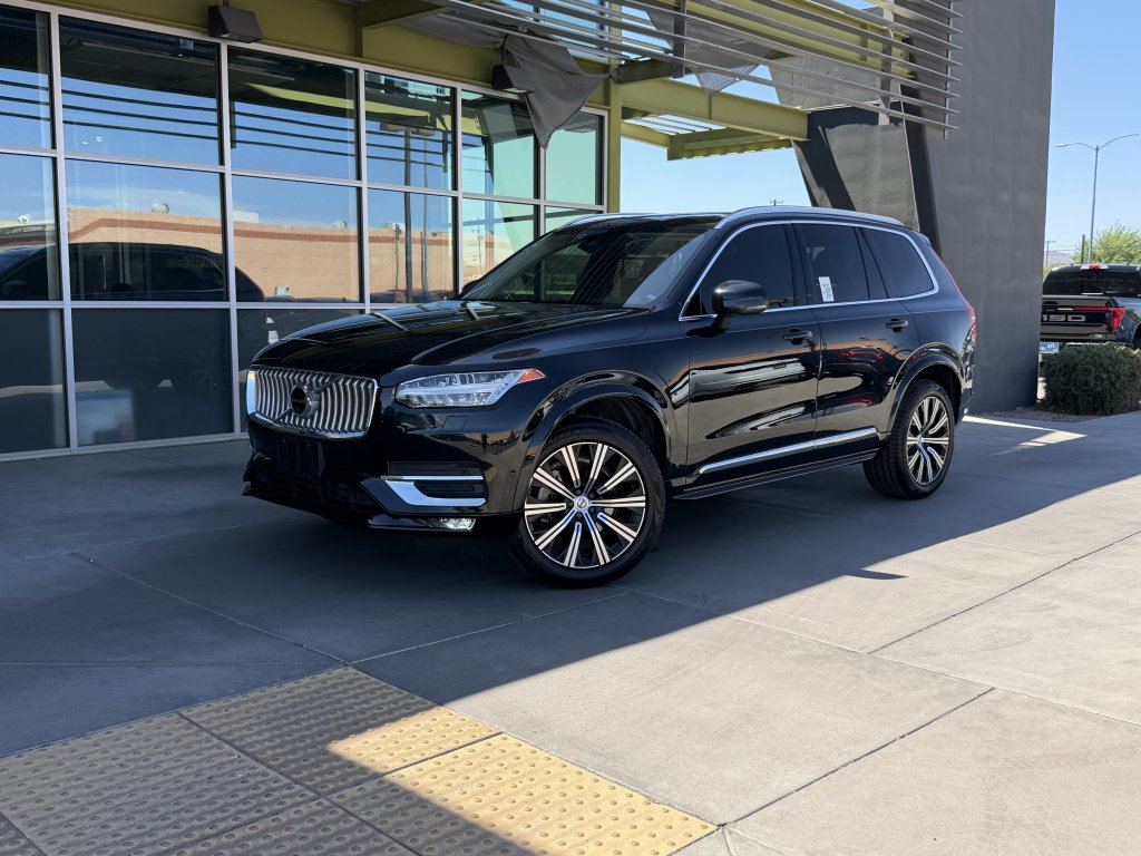 Used 2023 Volvo XC90 B6 Plus w/ Protection Package Premier AWD/4WD image 1