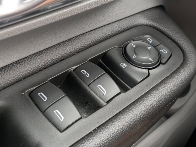 Used 2022 GMC Terrain SLT image 20