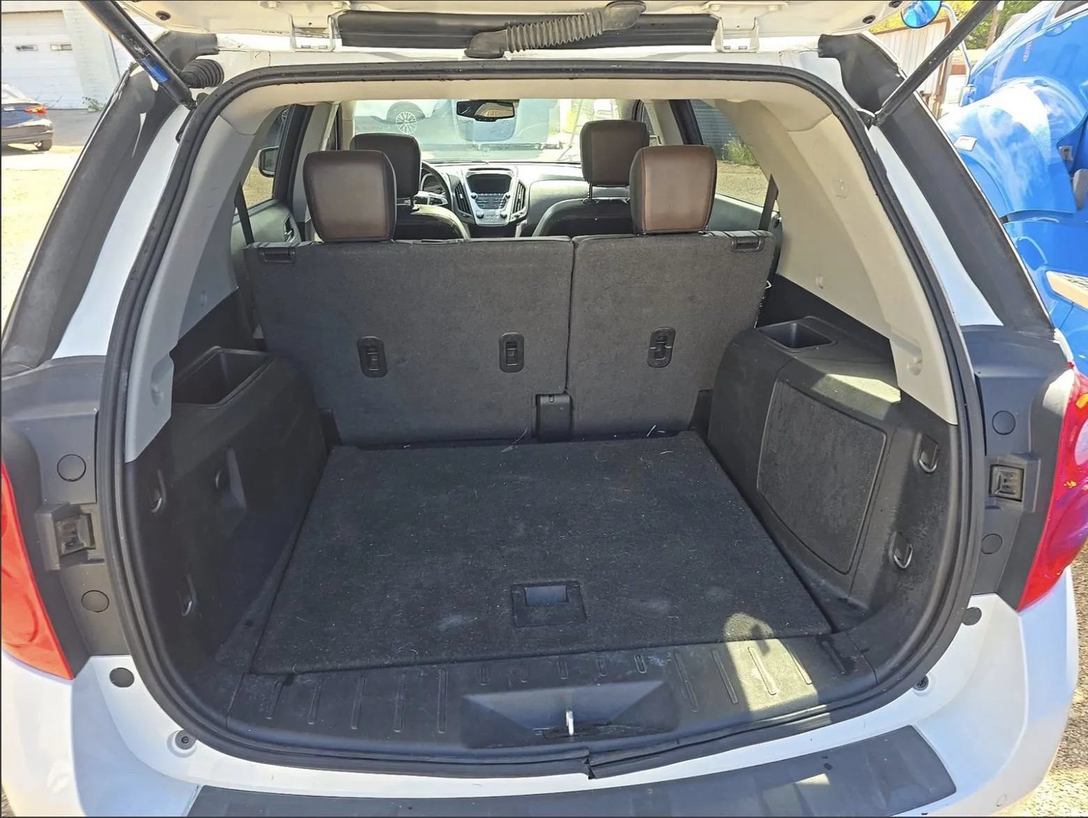 Used 2015 Chevrolet Equinox LTZ AWD/4WD image 6