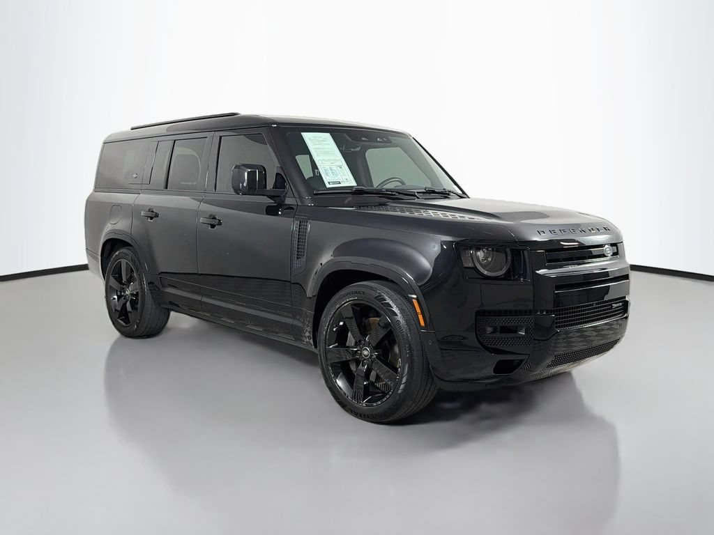 Certified 2023 Land Rover Defender 130 X-Dynamic SE AWD/4WD image 3