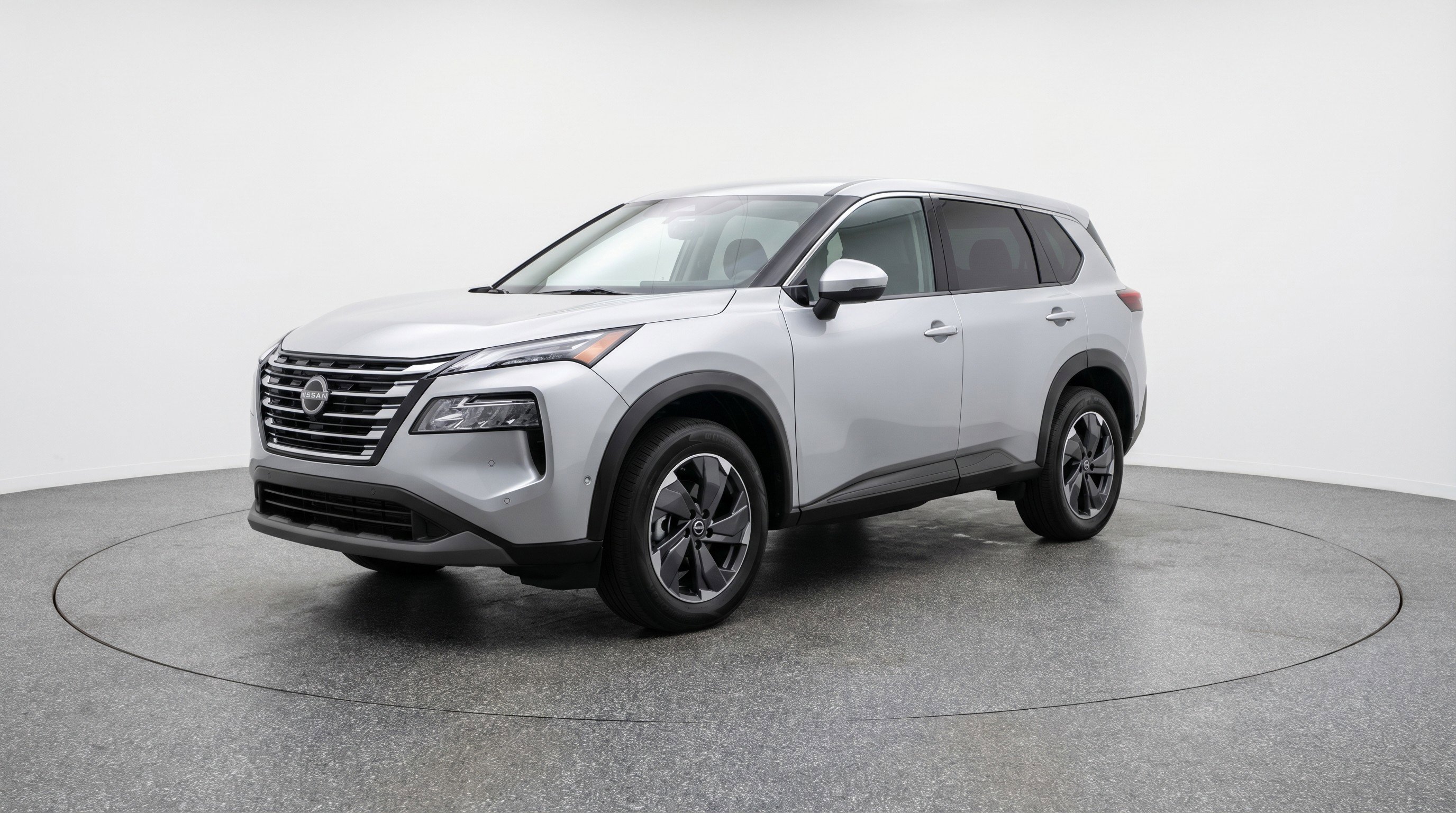 Used 2025 Nissan Rogue SV image 3