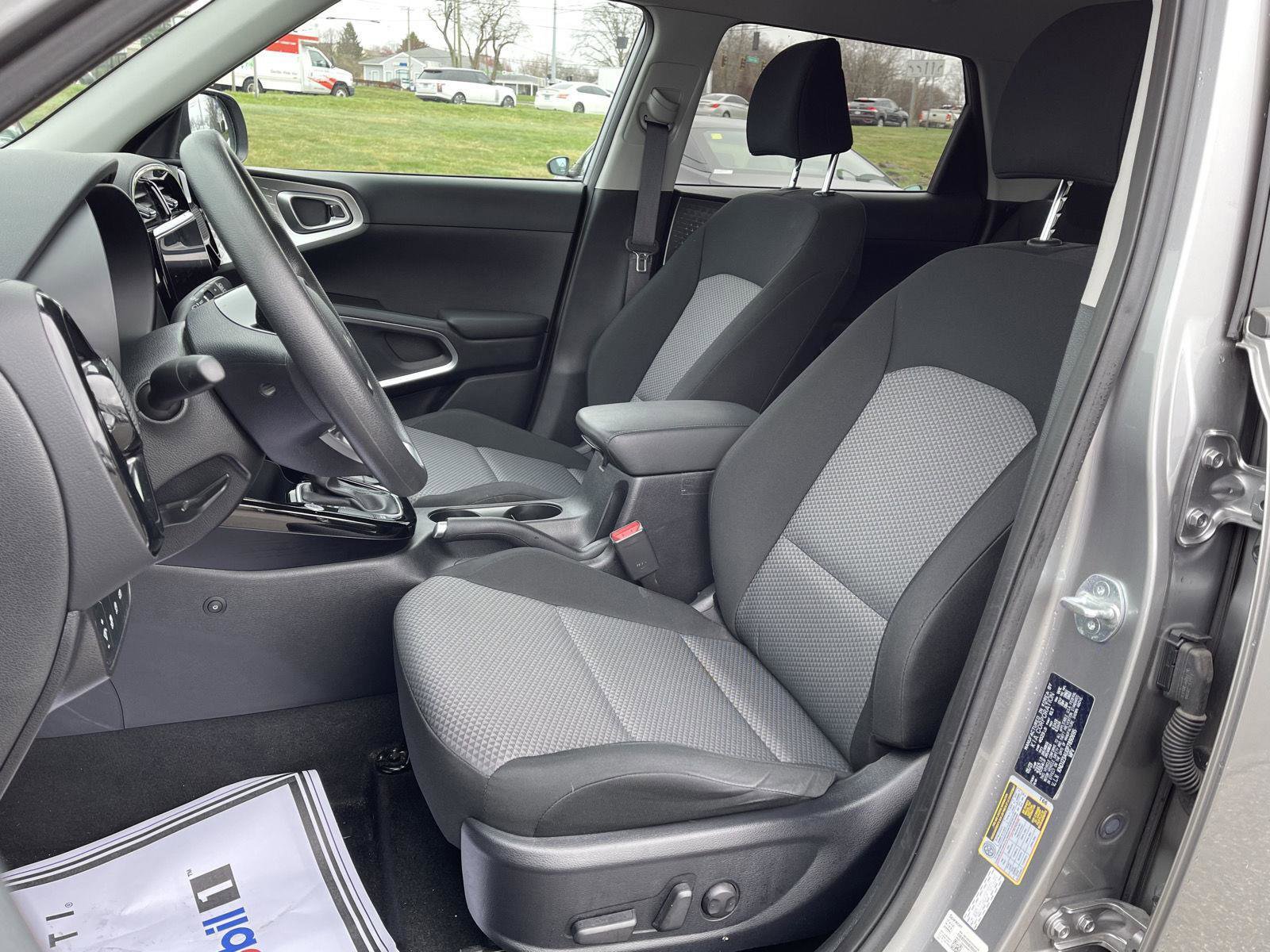 Used 2023 Kia Soul S image 14