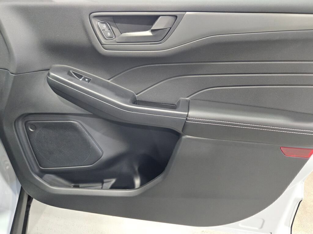 New 2026 Ford Escape Active w/ Tech Pack #1 image 9