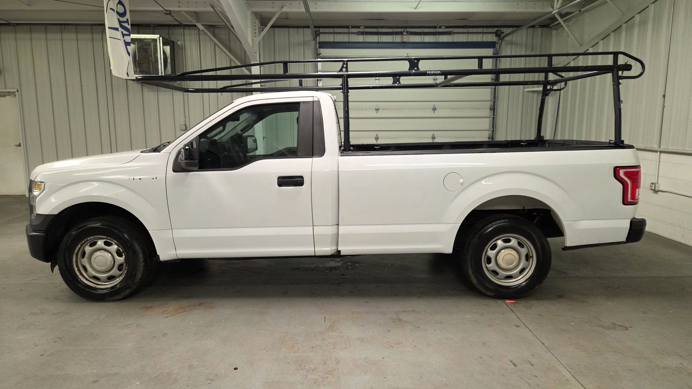 Used 2016 Ford F150 XL w/ Equipment Group 101A Mid image 3