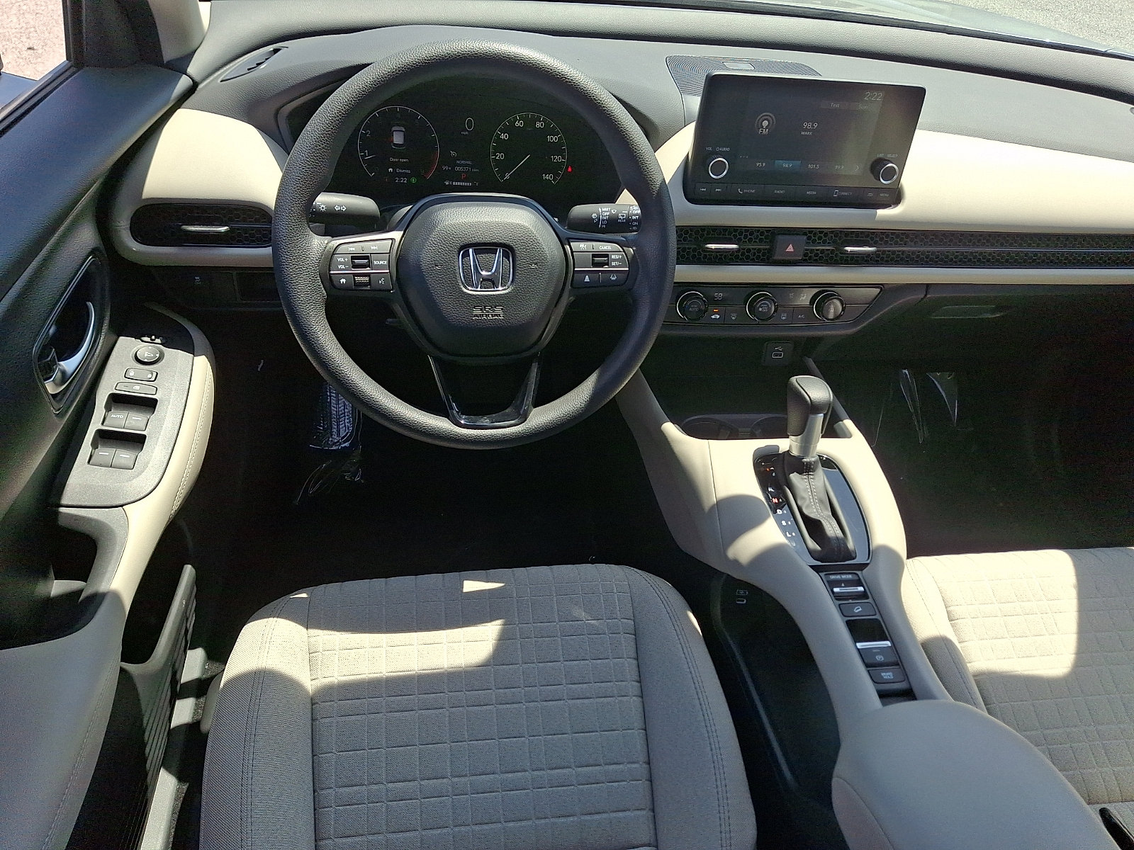 Used 2025 Honda HR-V LX image 11