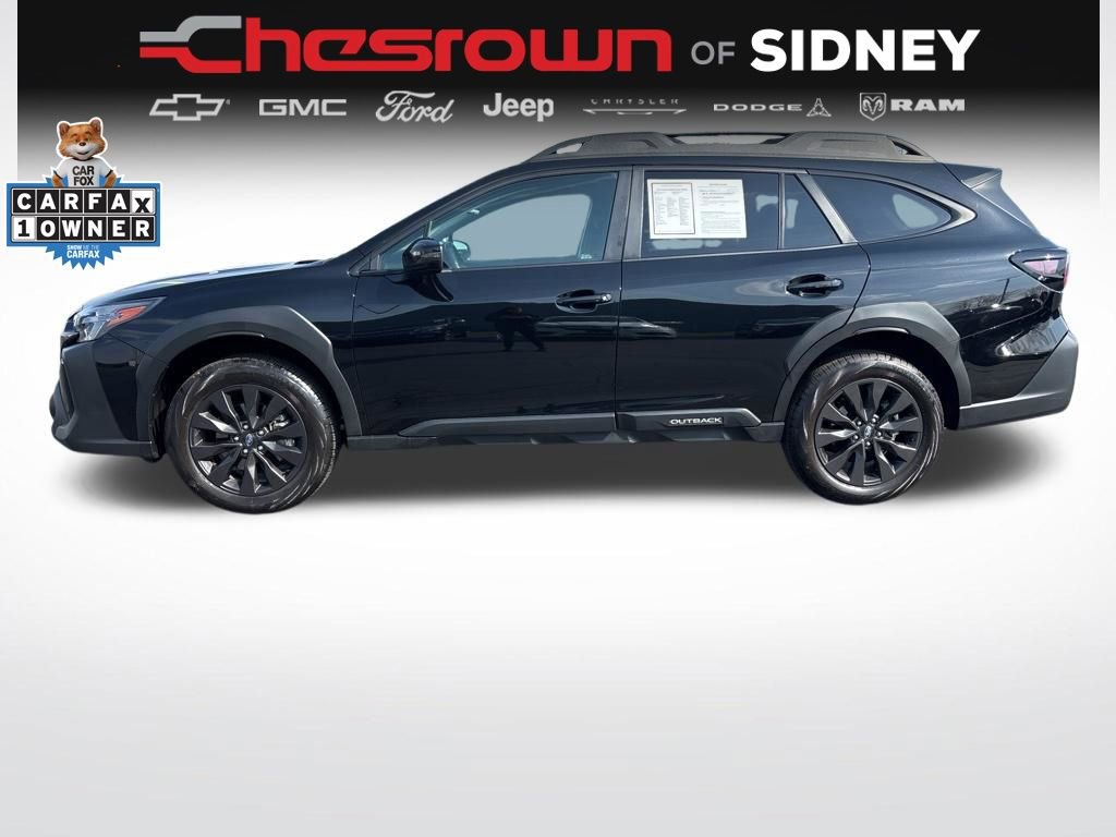 Used 2025 Subaru Outback Onyx Edition image 2