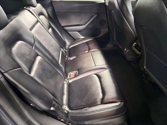 Used 2021 Tesla Model Y Long Range image 19
