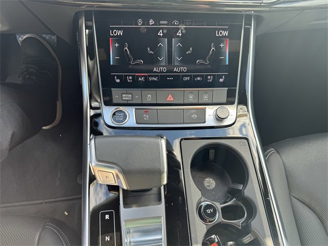 Certified 2024 Audi Q8 Premium Plus image 21