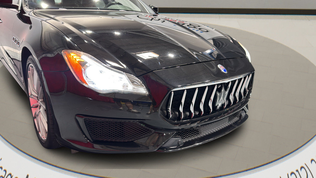 Used 2017 Maserati Quattroporte GTS GranSport RWD image 33