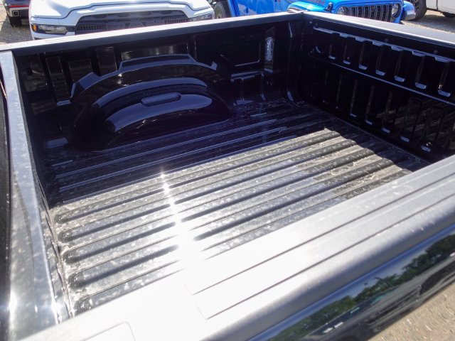 New 2026 RAM 1500 Laramie w/ Night Edition AWD/4WD image 10