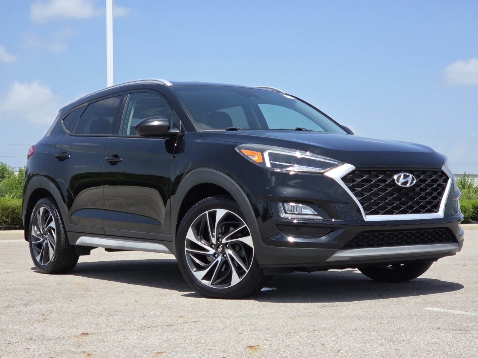 Used 2020 Hyundai Tucson Sport FWD image 2