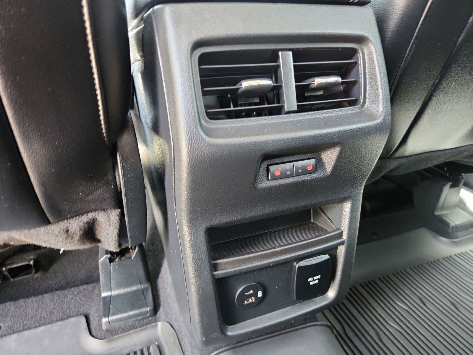 Used 2022 Ford Edge Titanium w/ Equipment Group 301A AWD/4WD image 12