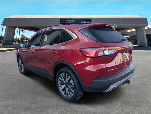 Used 2022 Ford Escape Titanium w/ Class II Trailer Tow Package image 4