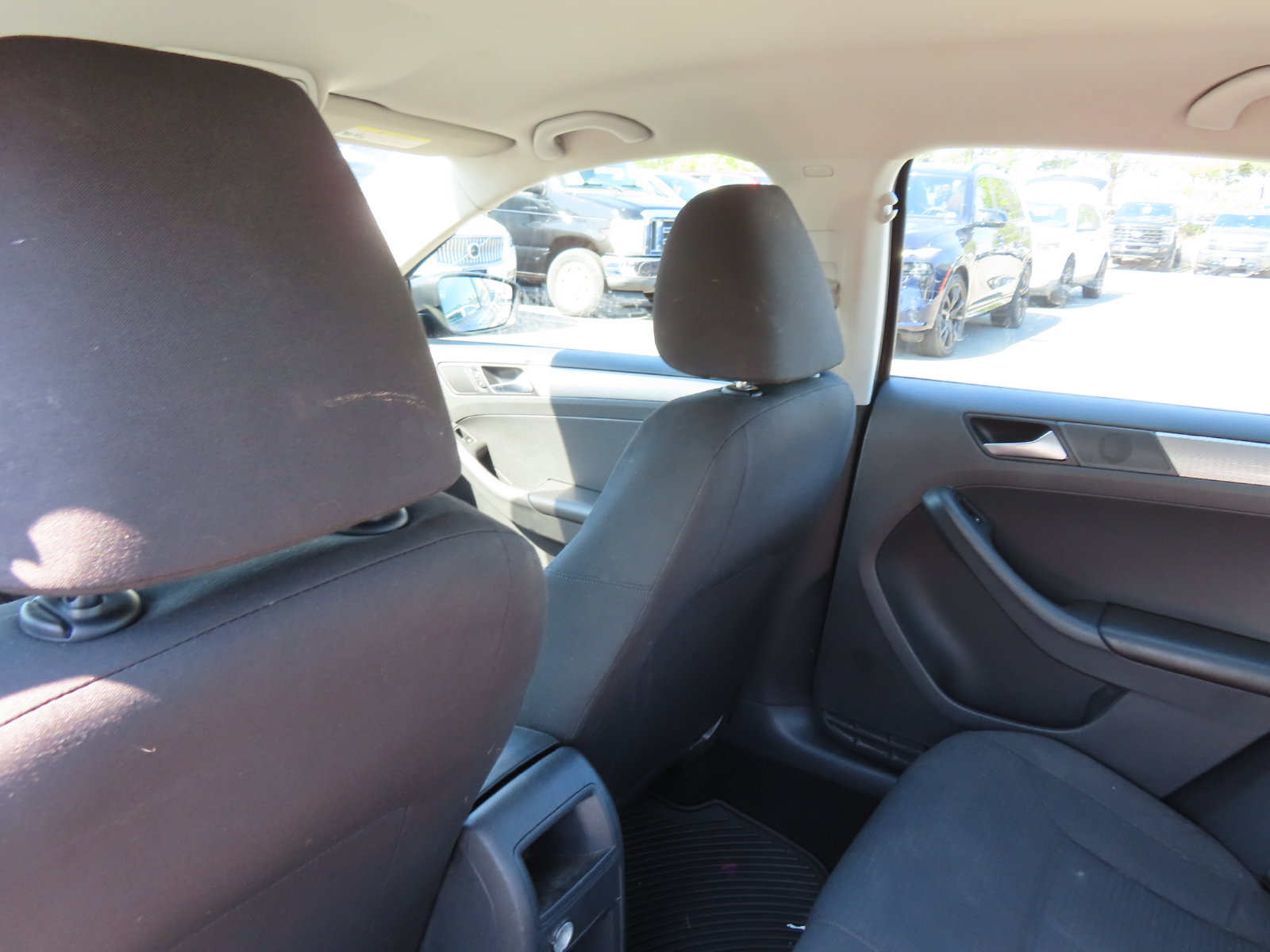 Used 2016 Volkswagen Jetta SE FWD image 27