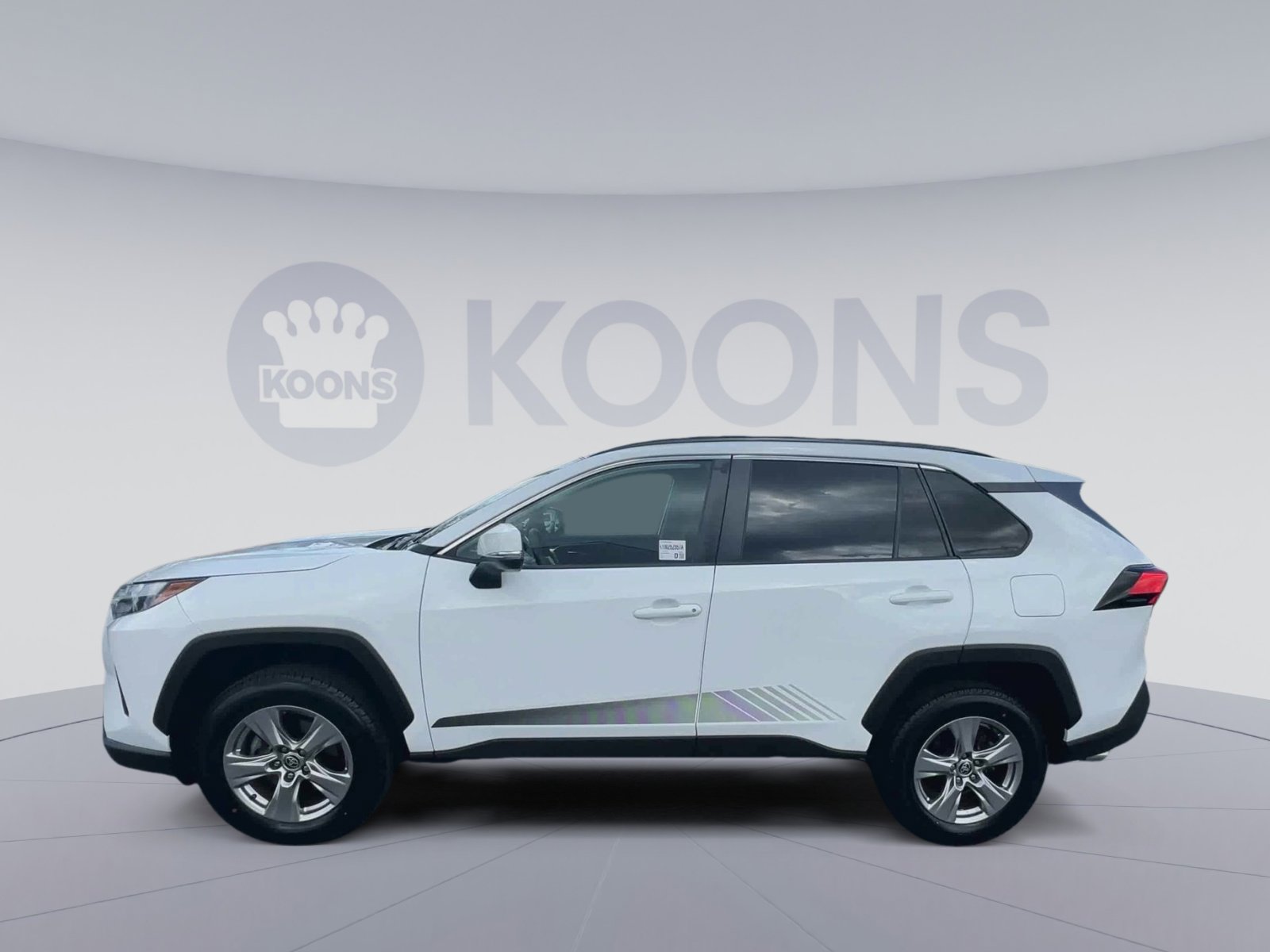 Used 2022 Toyota RAV4 XLE AWD/4WD image 7