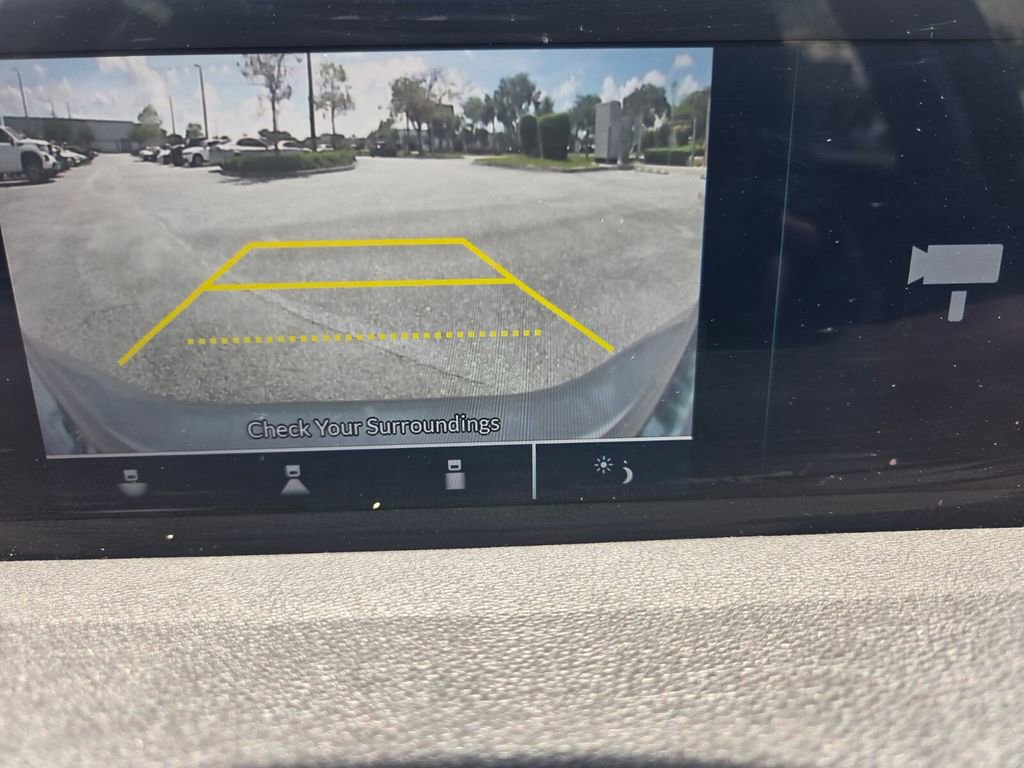 Used 2023 Acura TLX FWD image 11