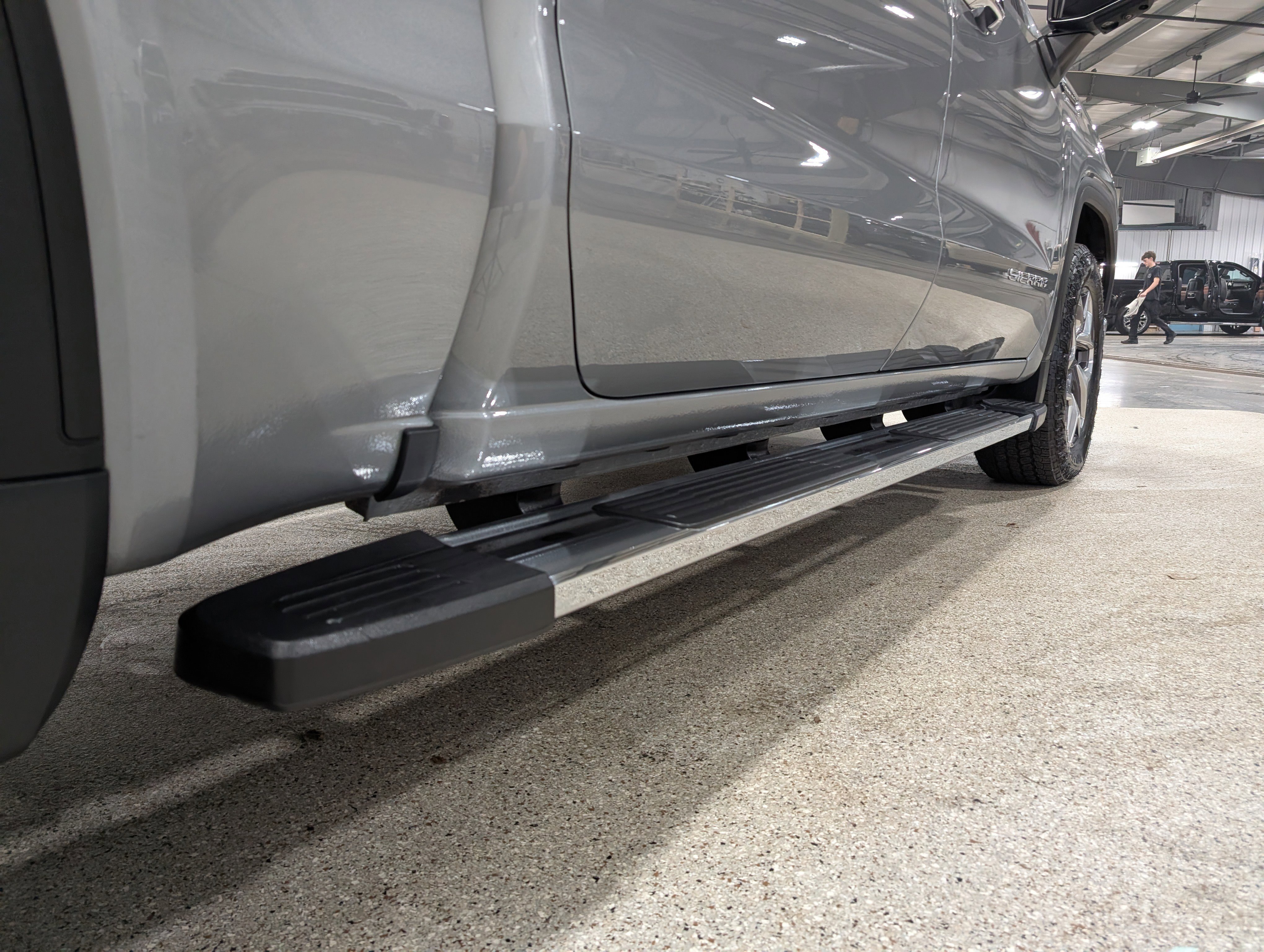 Used 2023 GMC Sierra 1500 SLT w/ SLT Premium Plus Package image 11