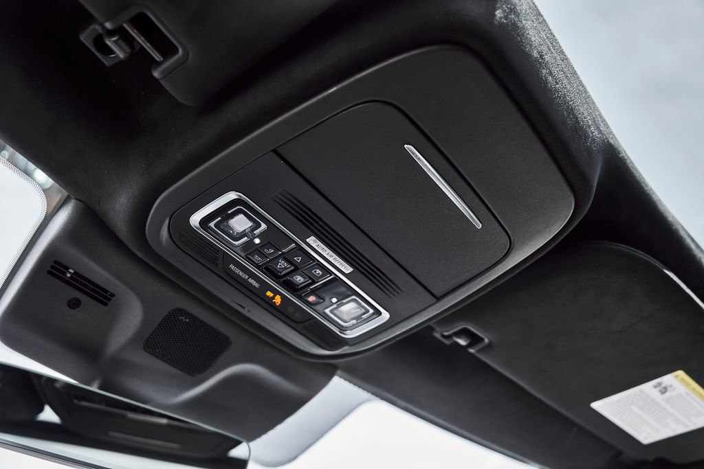 Used 2025 Lincoln Navigator Black Label AWD/4WD image 87