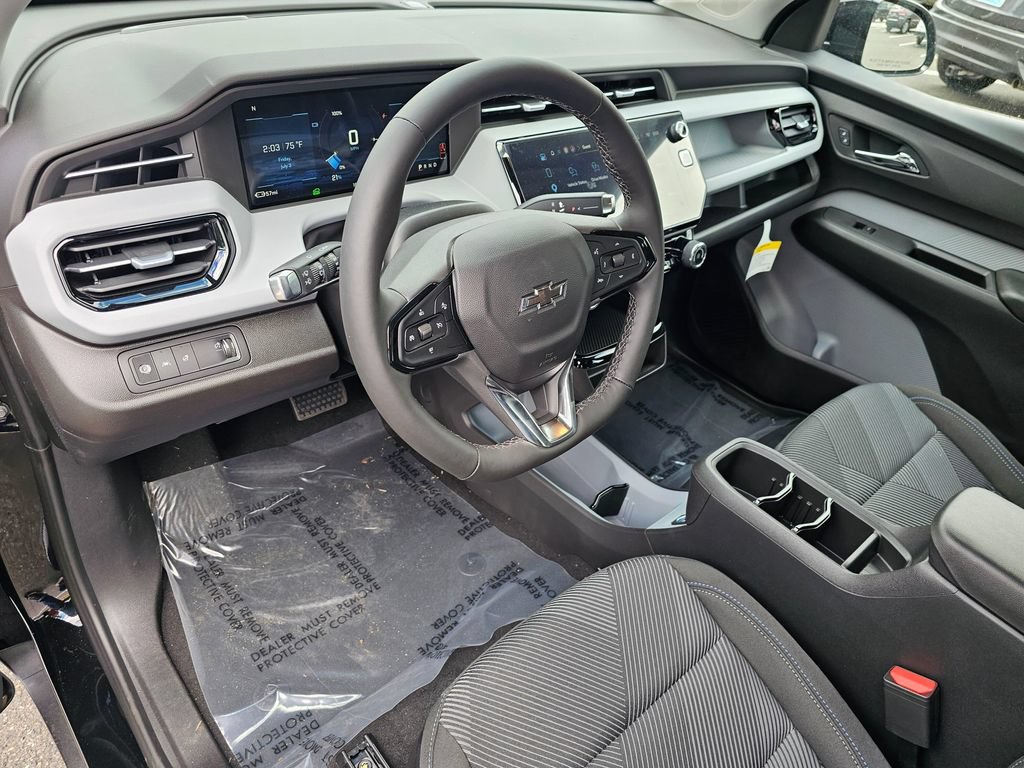 New 2027 Chevrolet Bolt LT w/ Comfort Package FWD image 19