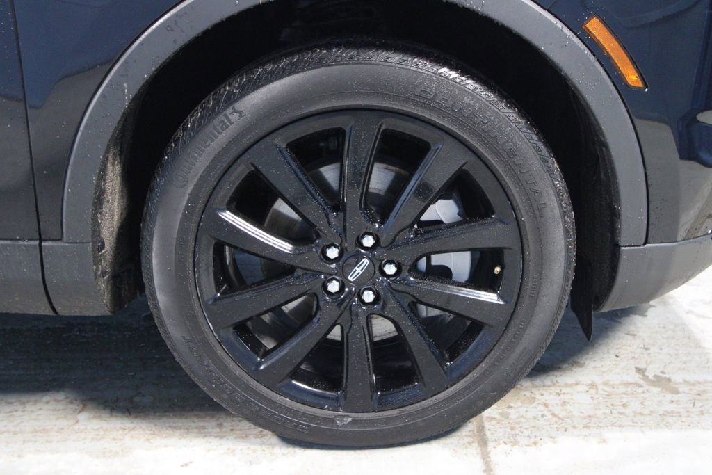 Used 2023 Lincoln Nautilus Reserve w/ Monochromatic Package image 36