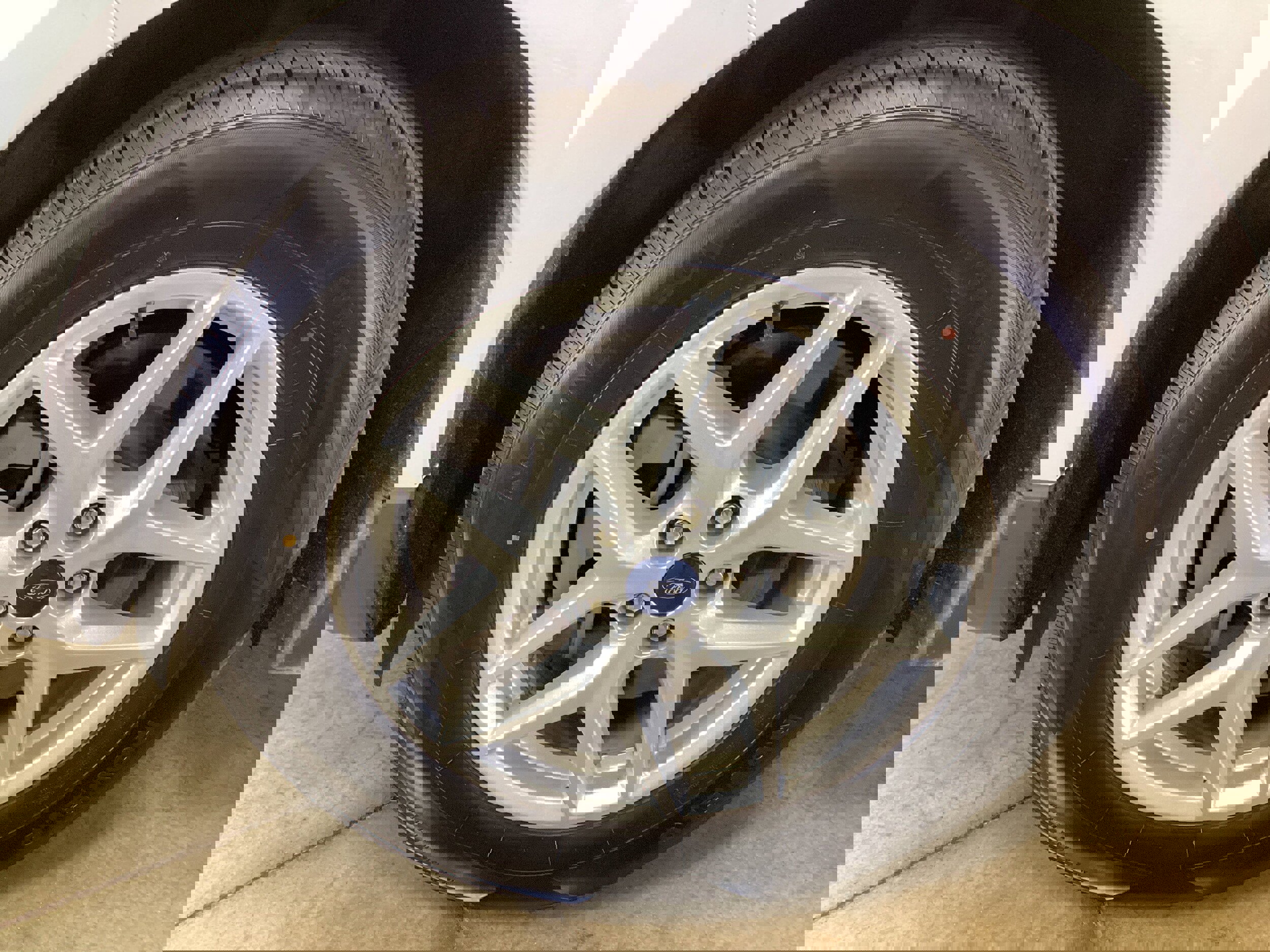 Used 2022 Ford Edge SEL image 10